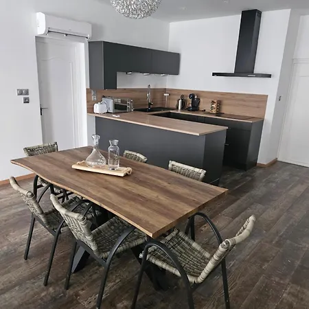 6 Personnes Proche Station De Appartement Champeix