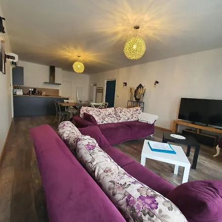 Apartmán 6 Personnes Proche Station De *